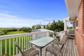 Family Tides - Ruakaka Holiday Home